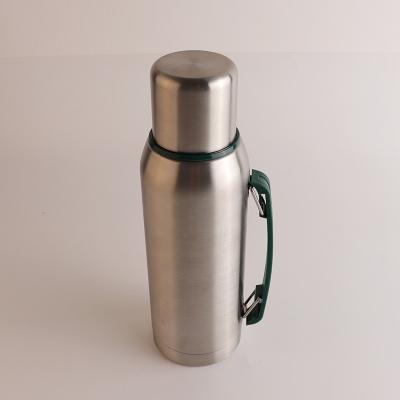 China Viable Empty Sublimation Vacuum Flask Water Bottle With Handle 304 Stainless Steel Collapsible Drinks Bottle for sale