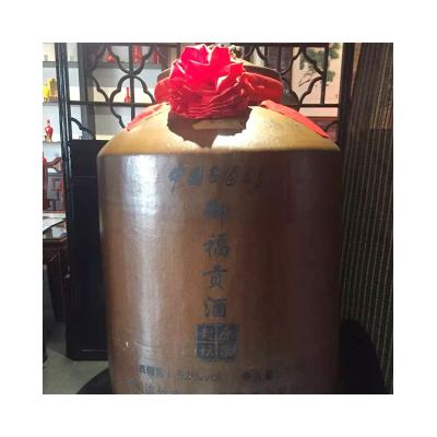 China Hotels Innovative Design Ceramic Tank For Making Wine Liquor Fermentation Tank for sale