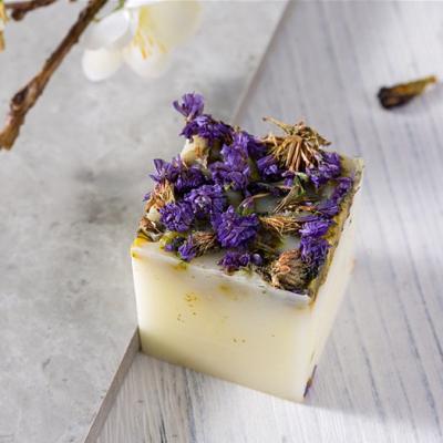 China Hot Selling Private Label Flower Soap Base Cleansing Natural Organic Handmade Dry Skin Whitening Face Body Soap for sale