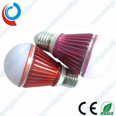 China alumínio de 560 - 680 lúmens 6063 ampolas do diodo emissor de luz da tampa 7W SMD do PC com alojamento colorido à venda