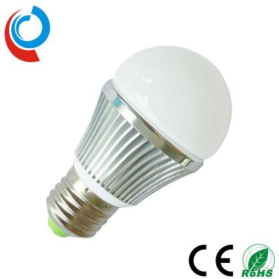 Cina il globo di alto potere A50 LED di 230~250lm 110V 3*1W accende la base E27 per illuminazione domestica in vendita