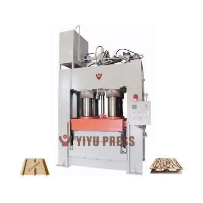 China Woodworking factory supply sawdust pallet process production line press wood pallet making machine from yiyu for sale