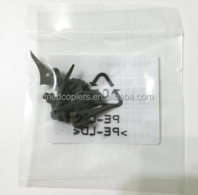 China 6LE858560 6LE85856000 Compatible Copier Parts For E-studio 232 282 230 280 233 Compatible e232 e282 e230 e280 Toshiba Picker Top Finger for sale