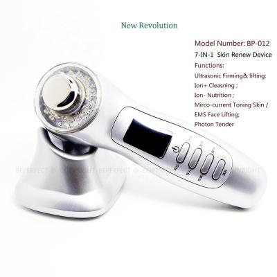 China Wrinkle Newest Item Cavitation Remover RF Cavitation Anti-ance Skin Care Mini Massager Portable Beauty Device for sale