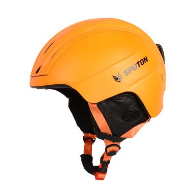 China PC Unique Ski Snow Helmet Safety Head Retention System 58cm - 61cm L Size for sale