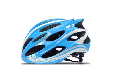 China Casco material del deporte del anillo de la bici del casco de la bicicleta adulta ajustable de la PC + del EPS en venta