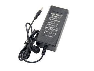 China 12V 3A AC - DC Adapter Iphone External Battery Charger With Overload Protection for sale