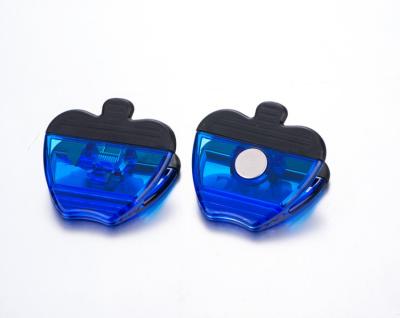 China Plastic Customized High Quality Apple Shape Plastic Note Clip Magnetic Box Magnet Clip for sale