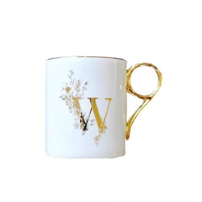 China 420ml Viable Nordic Ceramic Coffee Mug With Handle Porcelain Gold Cup For Coffee Tea Letter Decal for sale