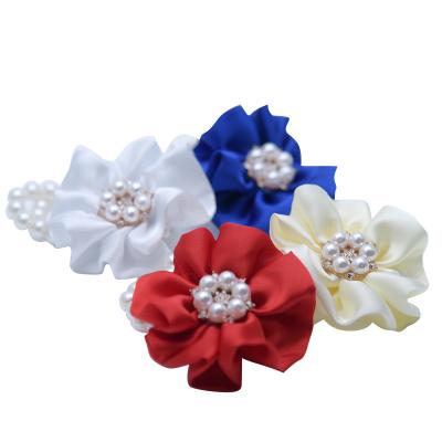 China Decorative Bridal Wedding Decor Style Bridal Bouquets Flower Hand Bead Wrist Corsage for sale