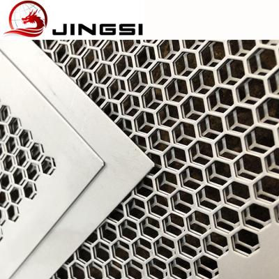 China Durable Stainless Steel Honeycomb Perforated Mesh For Facade for sale