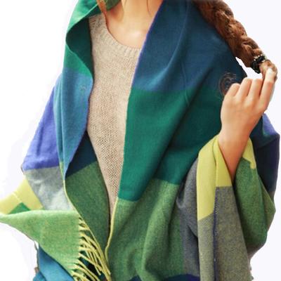 China Fashion Warm Plaid CLIMATE Woolen Winter Women's Shawls and Wraps Thick Covering Scarves for Women High Quality for sale