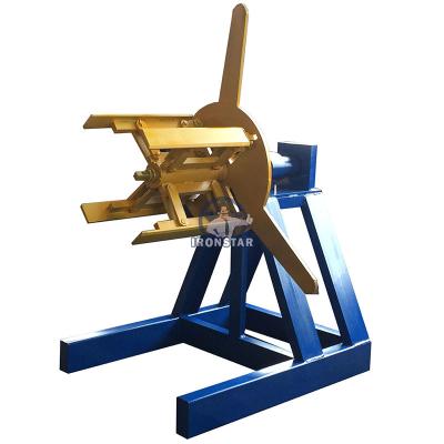 China 300-500mm Spulenbreite manuelle Decoiler-Maschine 3 Ton Energy Efficiency zu verkaufen