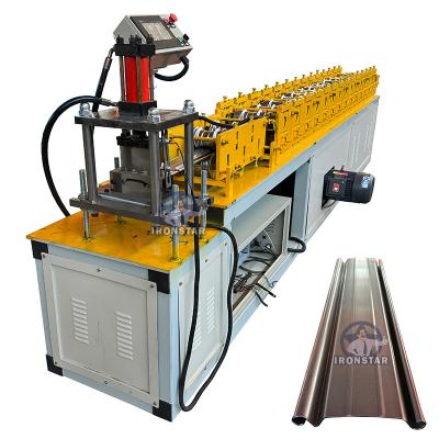 China Rolling shutter door roll forming machine in Nicaragua for sale