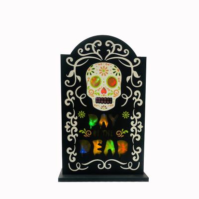 China Luxury Mexico EL Dia DE los Muertos Battery Power Wooden Human Skeleton Skulls Grave Decoration with Colorful LED Light for sale