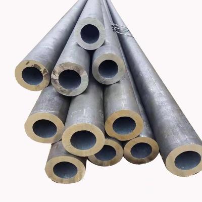 China Fluid Pipe 2023 new product black 20# 20 inches of 200mm diameter carbon steel round seamless pipe 1 - 19 tons for oil cracking for sale