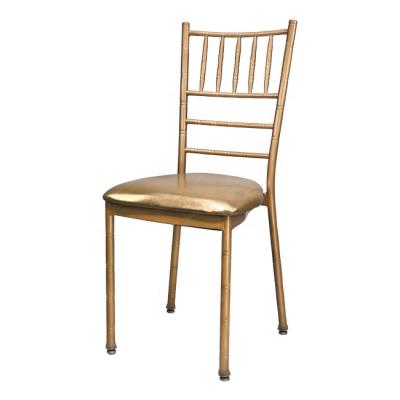 China Modern Luxury Event Wedding Metal Gold Chiavari Chair With Cushion for sale