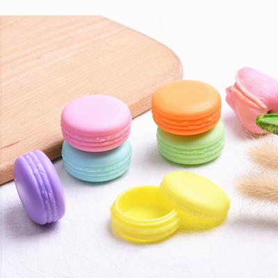 China Personal Care PP Material Plastic Macaroon Cream Cosmetic Jar 10g Container Jars for sale