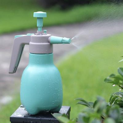 China Manufacturer Professional Portable, 1L Continuous Garden Hand Sprayer Pump Pressure Water Sprayer Water Sprayer Bottle China for sale