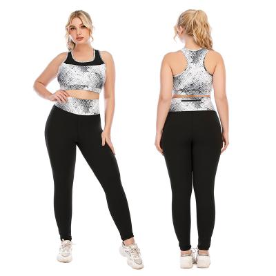 China 2022 New Breathable Shiny With Pocket Custom Sexy Active Wear Sport Wear Plus Size Gym Fitness Sportswear Yoga Set for sale