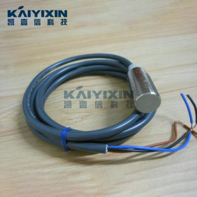 China New and Original Proximity Sensor E2E-X5E2-Z Cylindrical Proximity Sensor Ex-stocks for sale