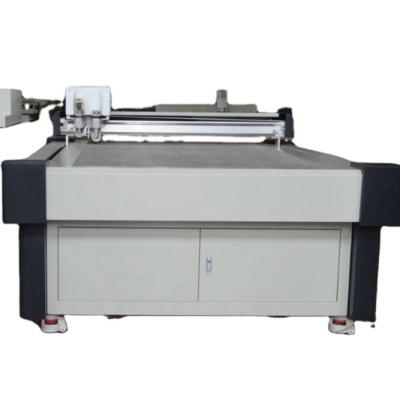 China Leaher Cutting China King Rabbit Automatic Leather Cutting With Oscillating Knife CNC Cutting Machine for sale