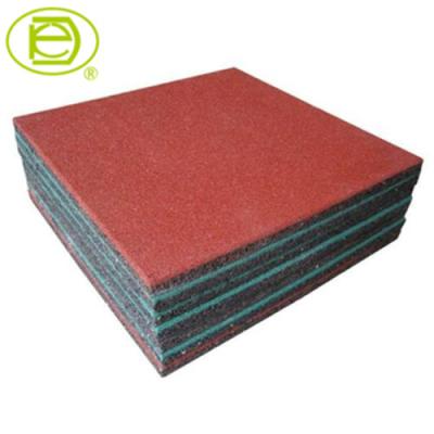 China Red Recycled Rubber Granules 25mm Rubber Granules Recycled Rubber Mat for sale