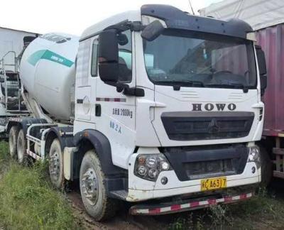 China 2020 XCMG 12m3 betonmengtruck op HOWO-chassis Te koop