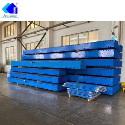 China ISO9001 Corrosion Protection Customized Industrial Heavy Duty Warehouse Storage Metal Cantilever Racking Designs for sale