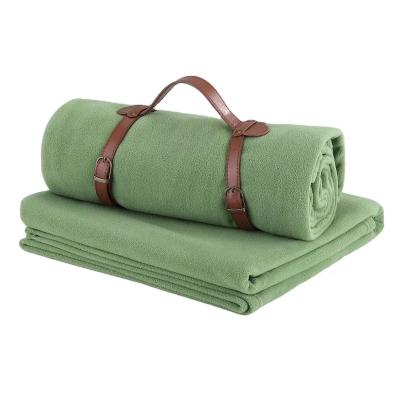 China Various Colors Travel PORTABLE Custom Fleece Blanket Anti Pilling Portable Fleece Ties Leather Blanket for sale