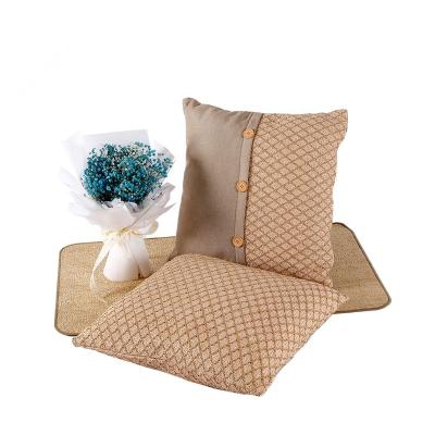 China New Design Anti-static Waterproof Cotton Poly Decorative Tile Blankets Cushion Case Custom Outdoor Pillow for sale