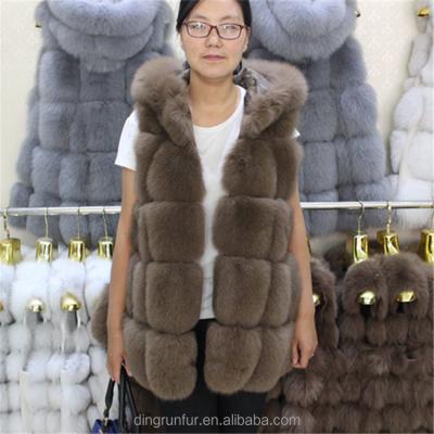 China Fox Fur Hooded Real Fur Hooded Women's Natural Fur Vest Sustainable Women's Natural Fur Vest for sale