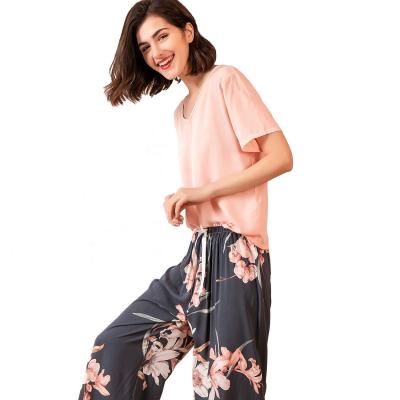 China 2021 Summer Women Loungewear Cotton Viscose Breathable Color Contrast Pajamas Short Tops With Long Pants Ladies Pj Set for sale