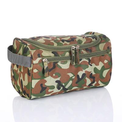 China Waterproof Large Capacit Oxford Toiletry Bags For Men Portable Camouflage Men's Beauty Bag Custom His Cosmetic Bag For Travel for sale