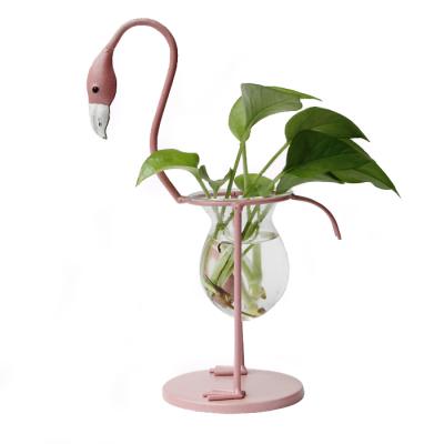 China Hot Selling Cartoon Metal Pinkish Lively Flower Vase Mini Plant Greenhouse Metal Glass Stand for sale