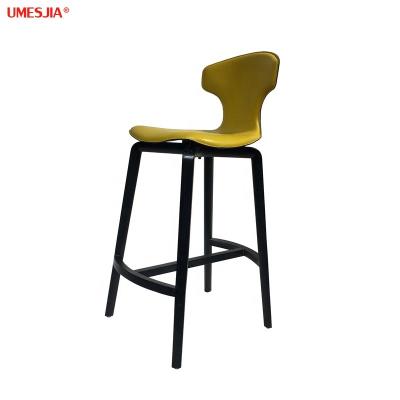 China Italy Saddle Bar Stool Modern Bar Furniture Modern Fiberglass High Back Leather Chair for sale