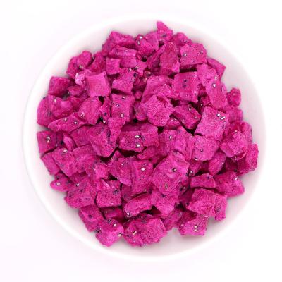 China FD Dry Dragon Fruit Dices Healthy Food Freeze Dried Dragon Fruit Dice for sale