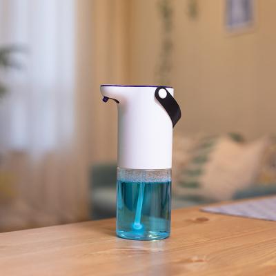 China Foam Hot-selling Portable Soap Dispenser SIKOMI Amazone Non-Touch Automatic Soap Dispenser Foam Dispenser For Cars for sale