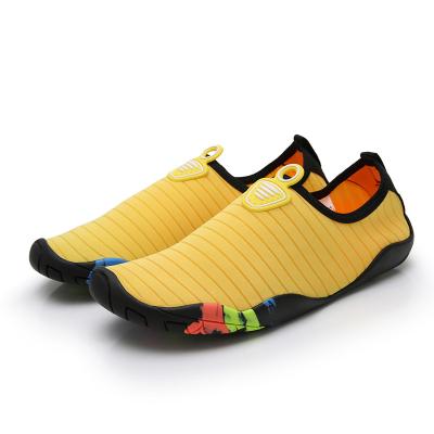 China Fashion Trend Quick Dry Beach Swim Sports Water Shoes For Men's Aqua Shoes For Pool Surfing Walking for sale