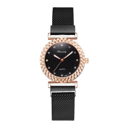 China Unique Day/Date China Factory TW861 Good Dial Women Hand Watch Rhinestone Fancy Girls Magnet Watch for sale