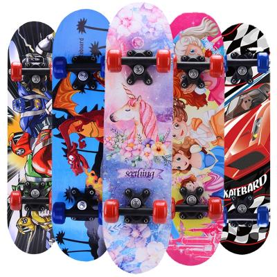 China Low Price Good Quality Deck Guaranteed Youth Skateboard Professional Suitable Skateboard for sale