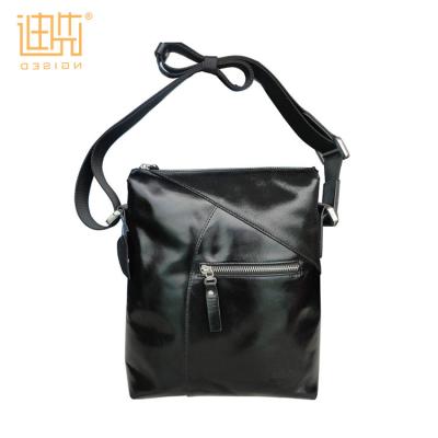 China Genuine Leather Shoulder Bag Italy Messenger Bag Small Body Crossbody Handbag Crossbody Wholesale for sale