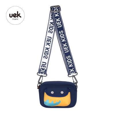 China Uek Lightweight Kids Love Waterproof Baby Mini Handbag Bag Slanted Shoulder Bag School Bags For Kids for sale