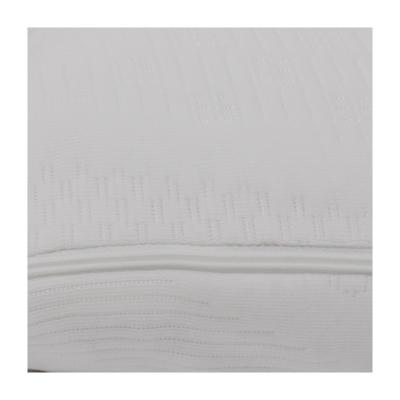 China 2021New Design Anti Dust Mites White Irregular Air Layer Waterproof Pillow Cases for sale