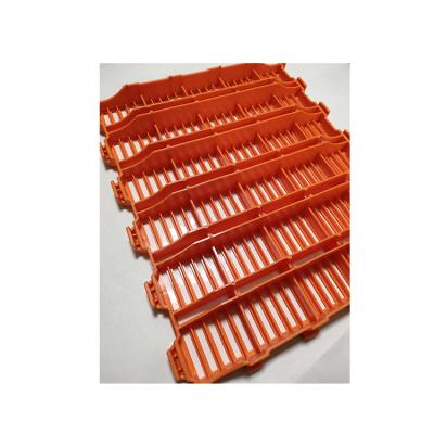 China High load bearing plastic slat for broiler farm equipment plastic slat floor for pig use factory direct sale 500*600MM for sale