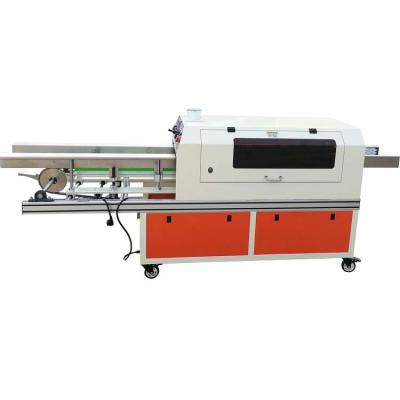 China Durable High Speed ​​Hot Melt Glue Machine For Box Food Sealing Box for sale