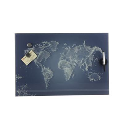 China Rustic Home Decorative World Map Glass Magnetic Writing Board with Pen for sale