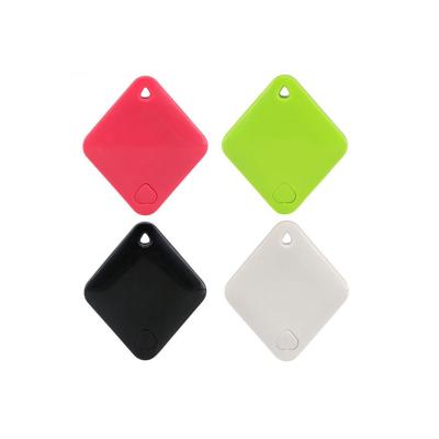 China Pet Gps Tracker iSearching Multiple Color Mini Rastreador Mascotas Dog Tracker Tiny Background Type for sale