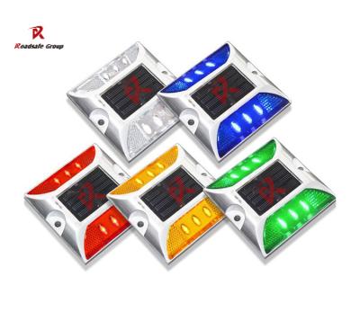 China Solar Road Stud Flashing Light Led Driveway Markers for sale