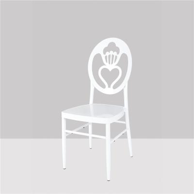 China Hotel Contemporary Pure White Restaurant Style Minimalism Luxury Metal Stacking Dining Garden Wedding Banquet Chiavari Chair for sale